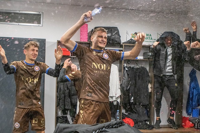 瞭望·第一学习｜为发展新质生产力提供坚实人才支撑.